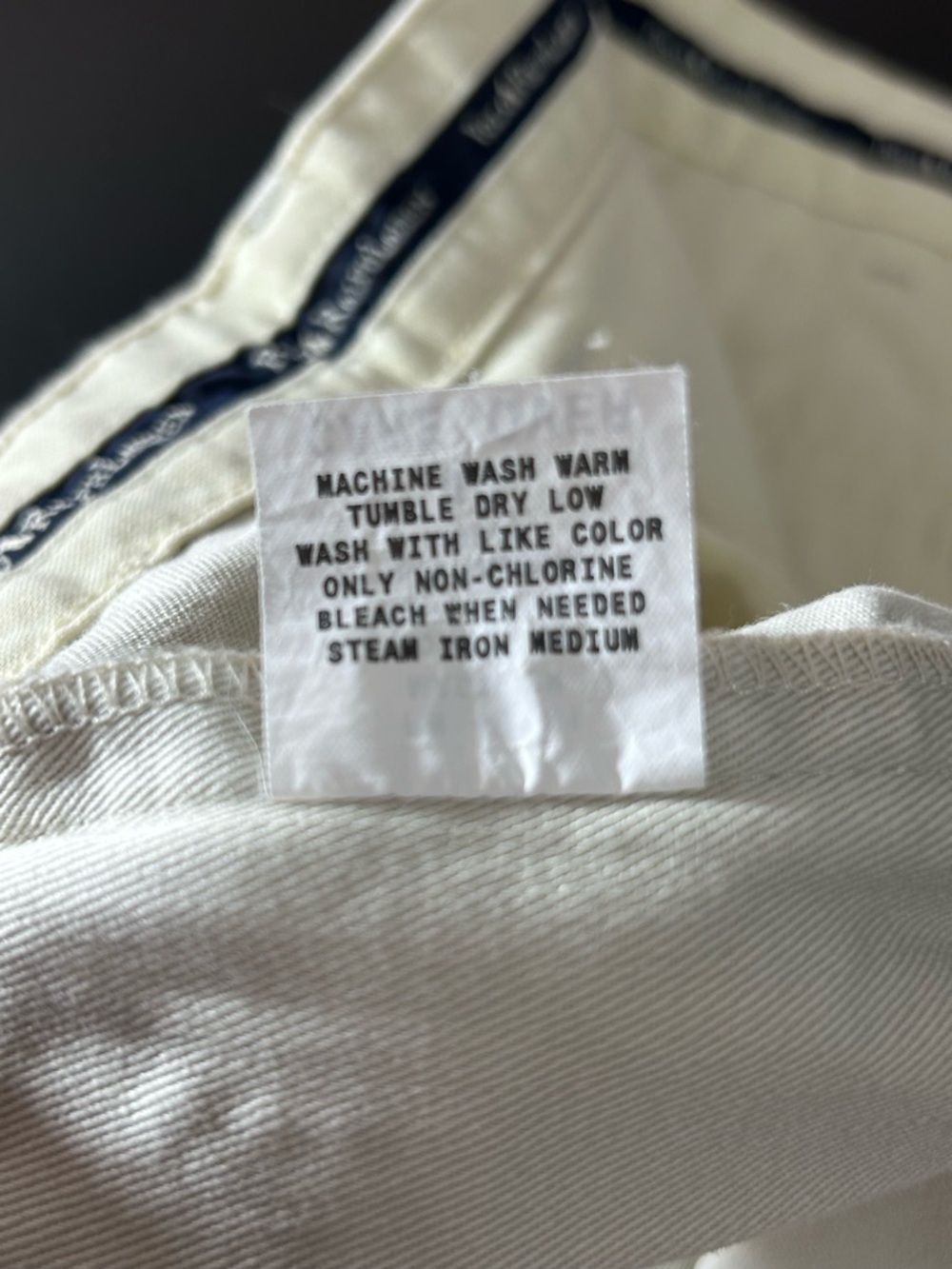 POLO Ralph Lauren Chino Khaki Pleated Cotton Shorts. Size 40. Preppy - Picture 6 of 9